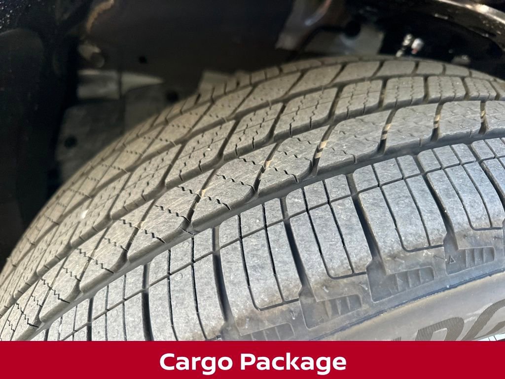 New 2025 Nissan Pathfinder Platinum w/ Black Appearance Package image 12