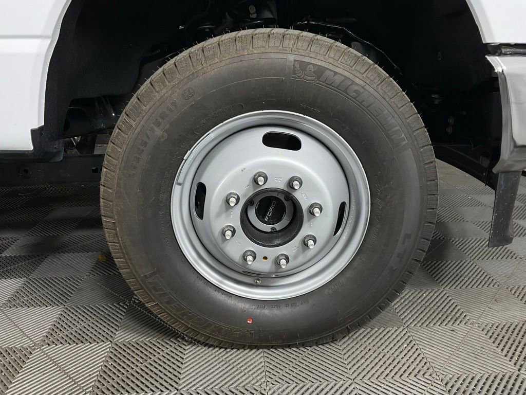 New 2026 Ford F350 XL w/ XL Driver Assist Package image 10