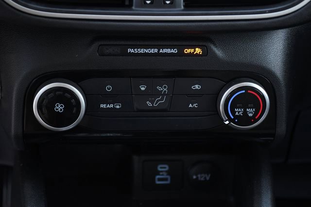 Used 2022 Ford Escape SE image 14