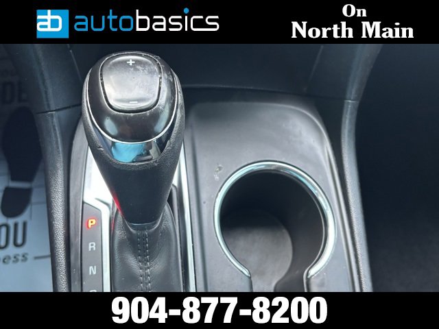 Used 2018 Chevrolet Equinox LS image 21