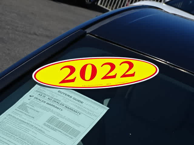 Used 2022 Toyota Prius LE FWD image 6
