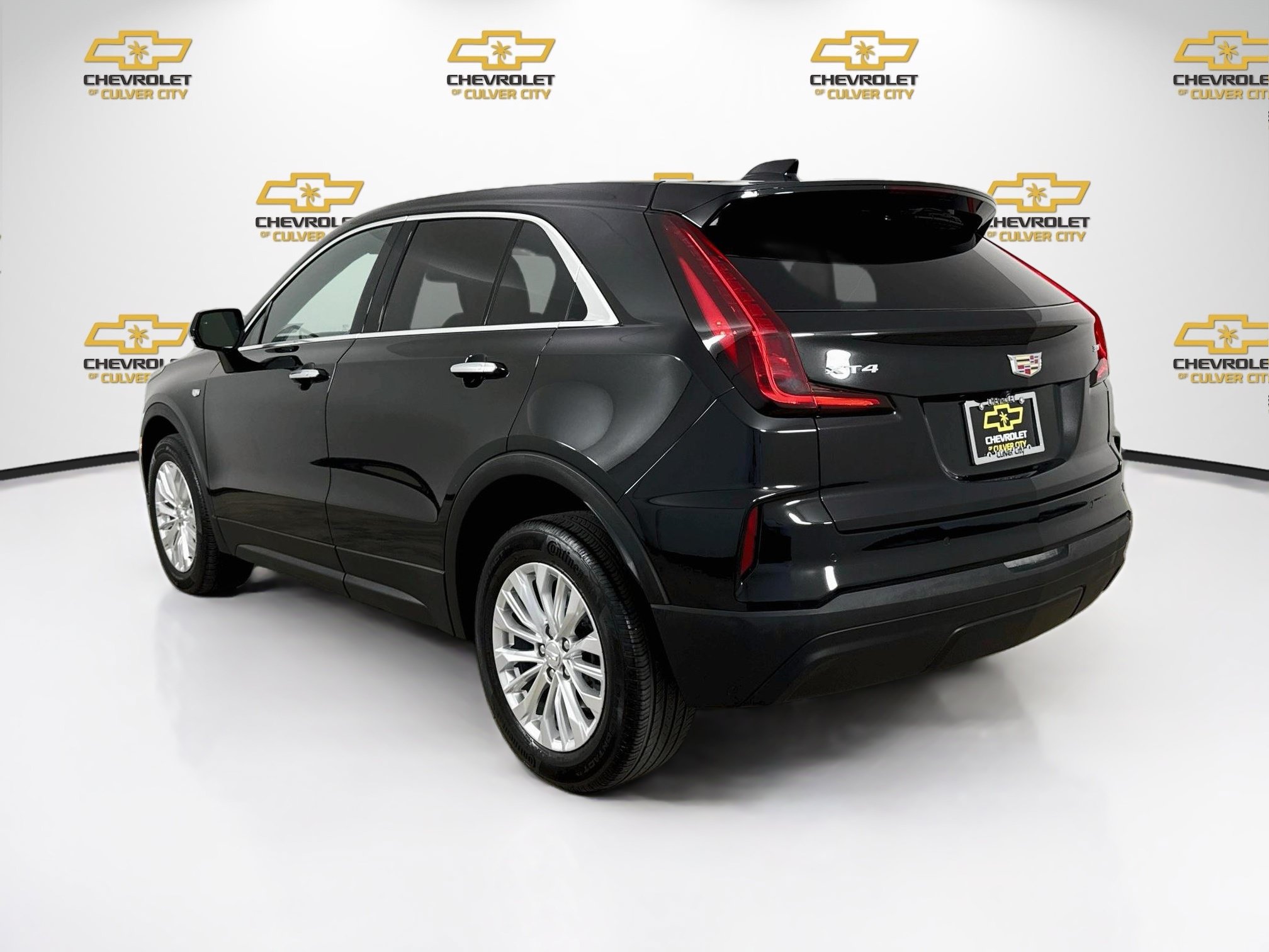 Used 2024 Cadillac XT4 Luxury FWD image 6
