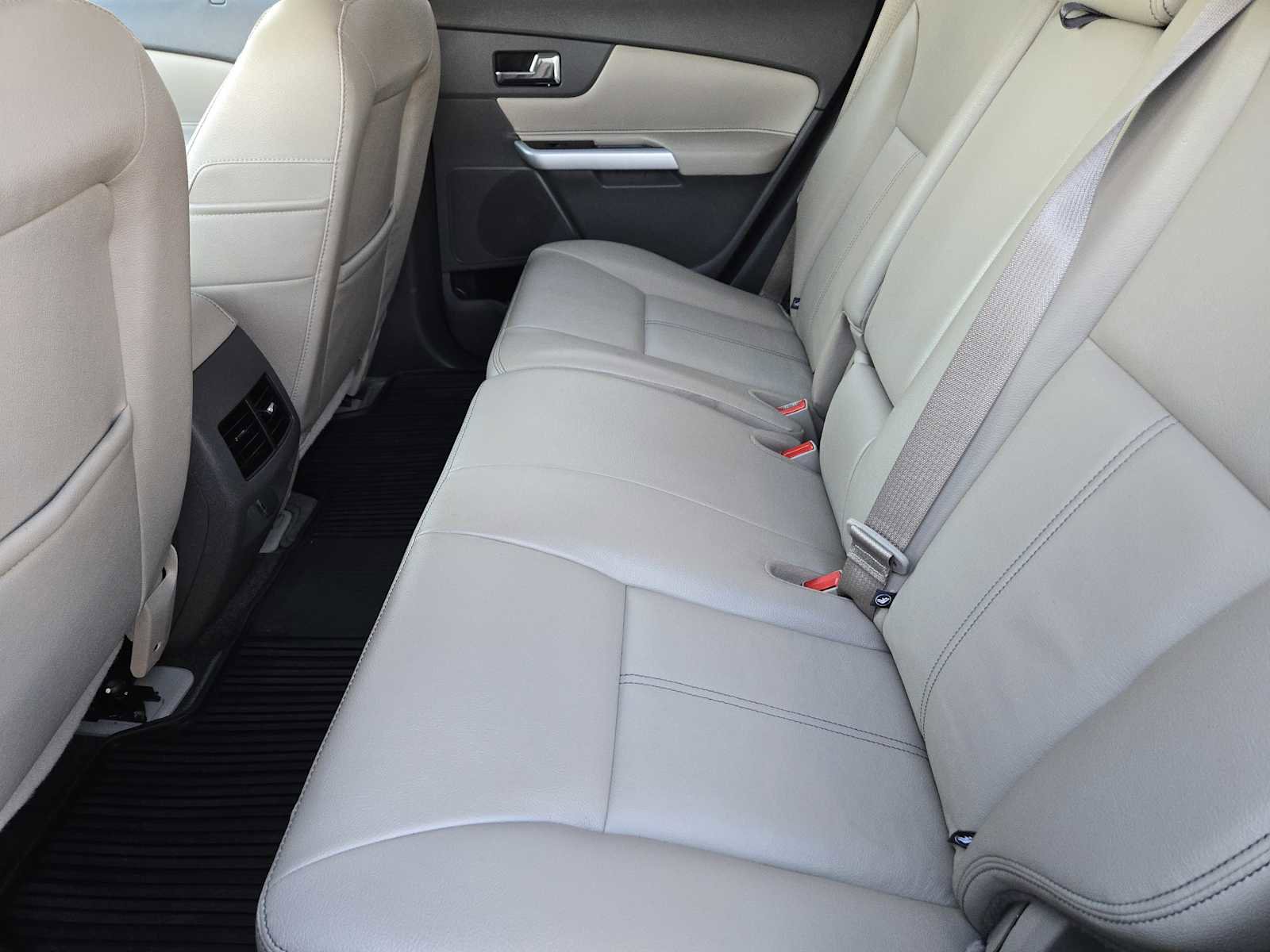 Used 2014 Ford Edge Limited w/ Equipment Group 301A image 28