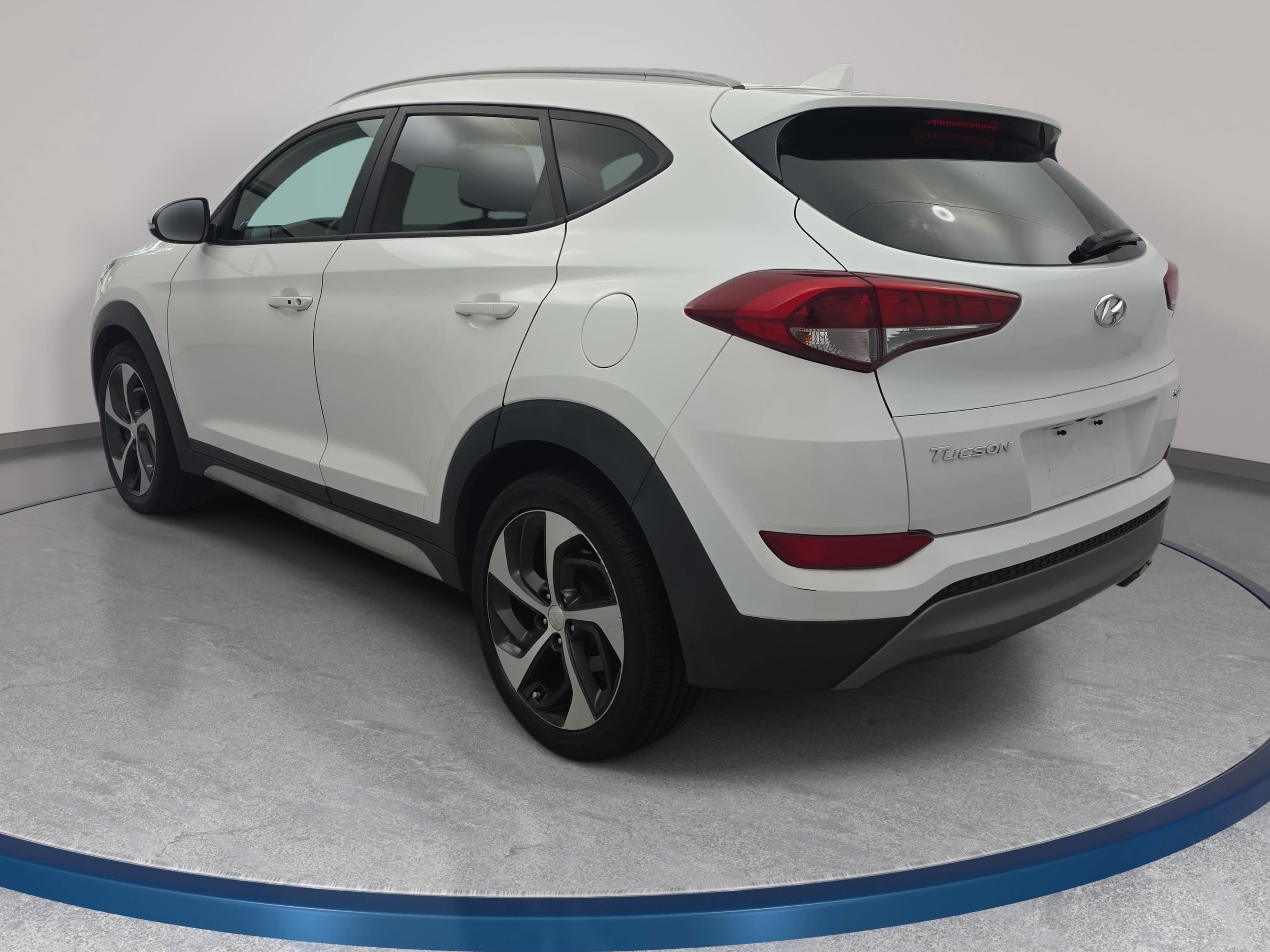 Used 2018 Hyundai Tucson Sport FWD image 7