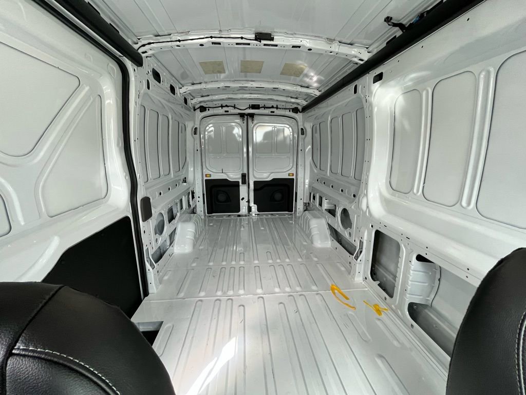 New 2026 Ford Transit 250 148 Medium Roof image 10