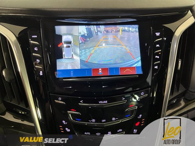 Used 2019 Cadillac Escalade Platinum AWD/4WD image 14