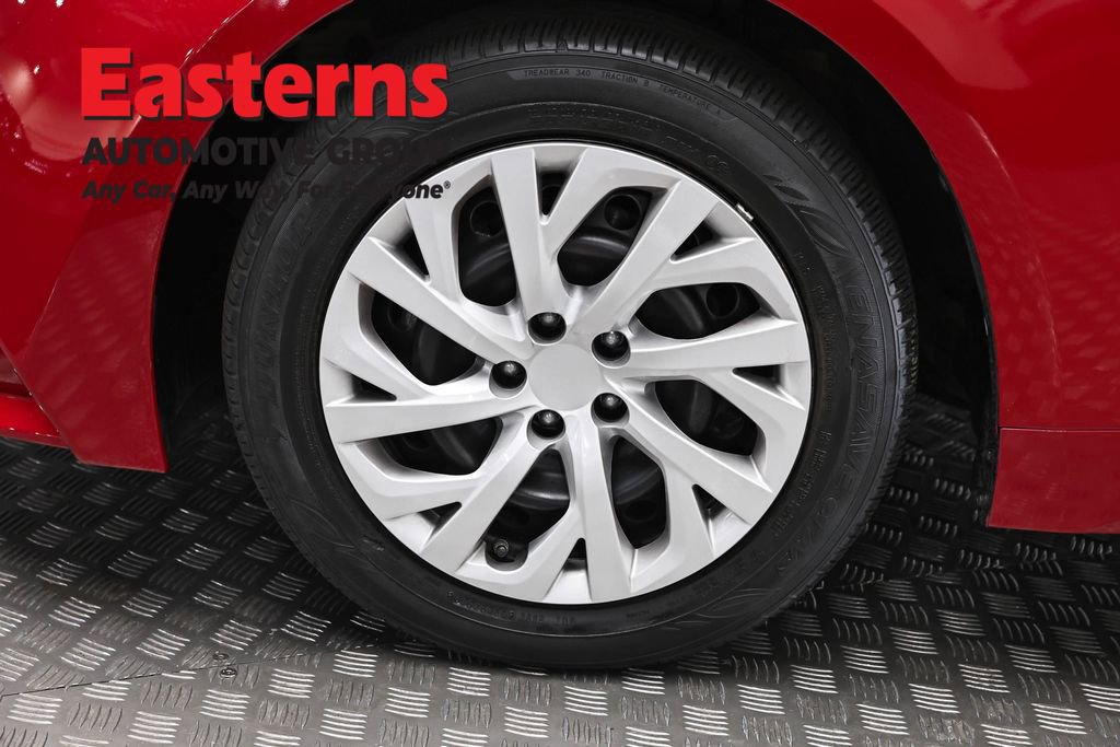 Used 2020 Toyota Corolla LE FWD image 31