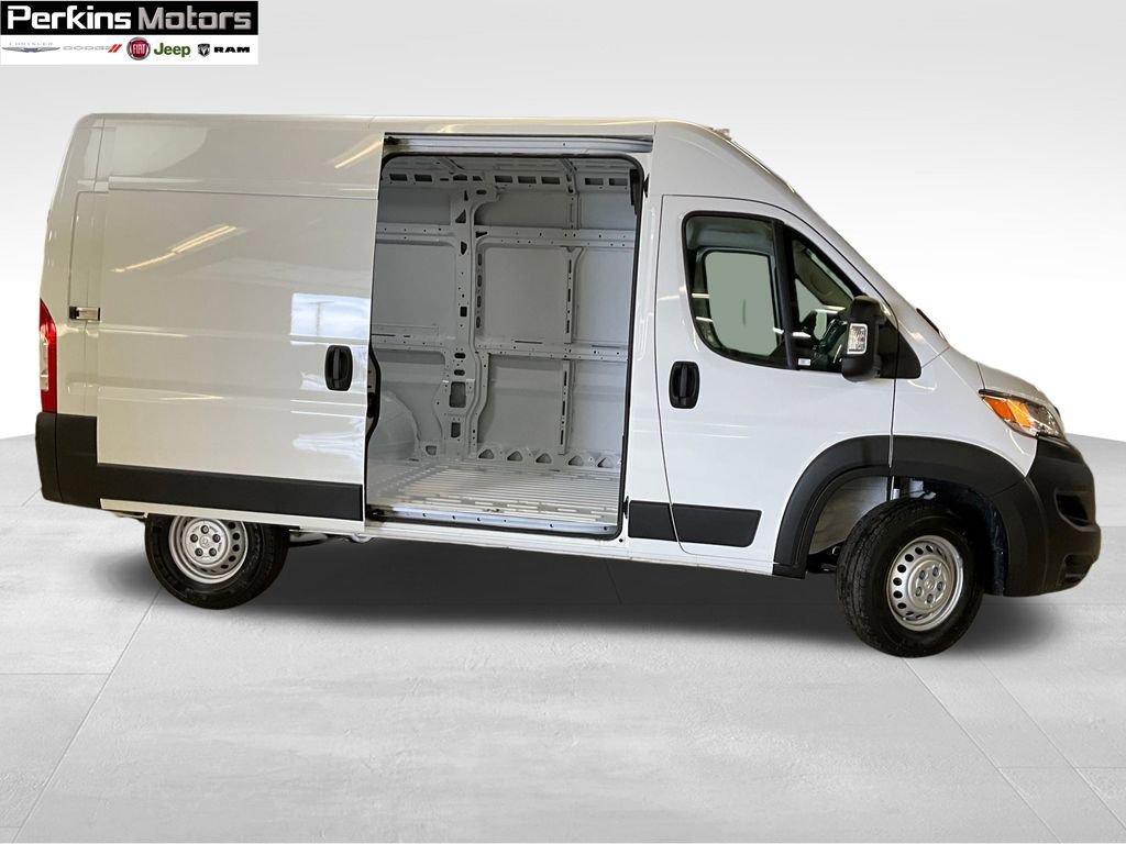 New 2026 RAM ProMaster 1500 w/ Convenience Group