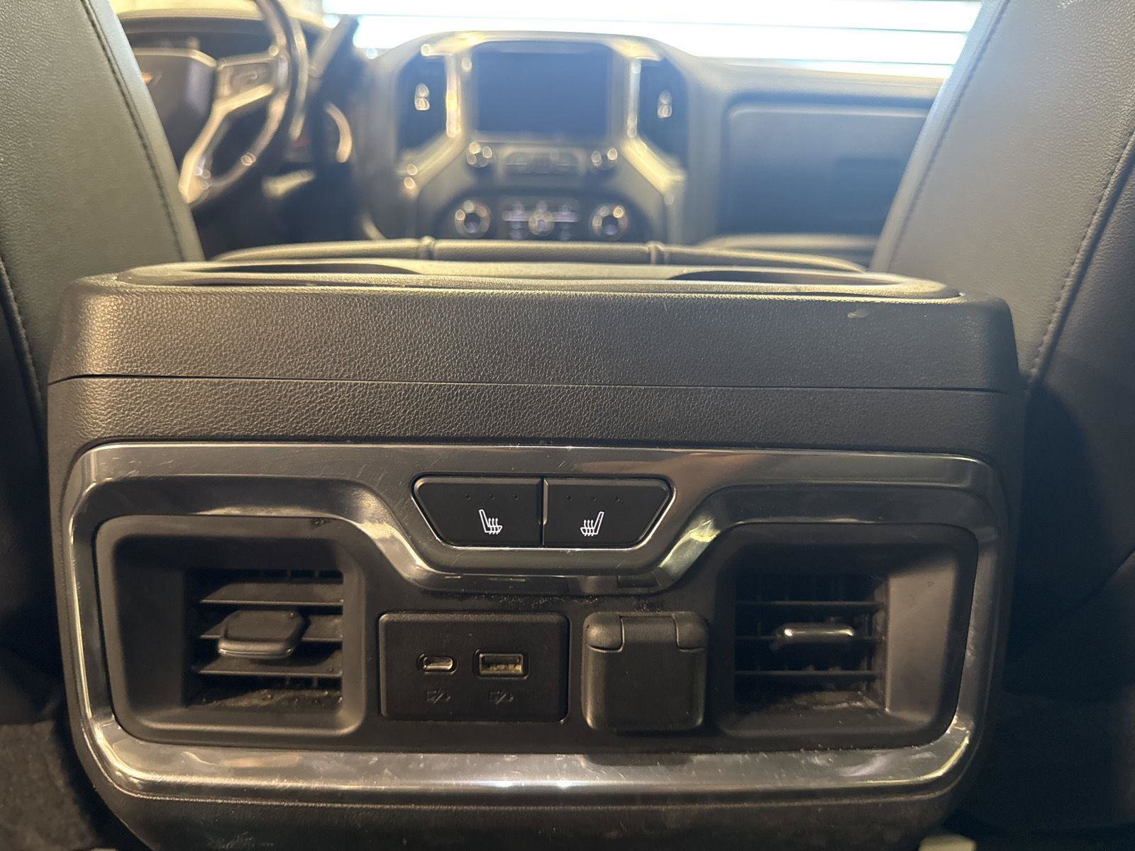Used 2019 Chevrolet Silverado 1500 LTZ w/ LTZ Premium Package AWD/4WD image 28