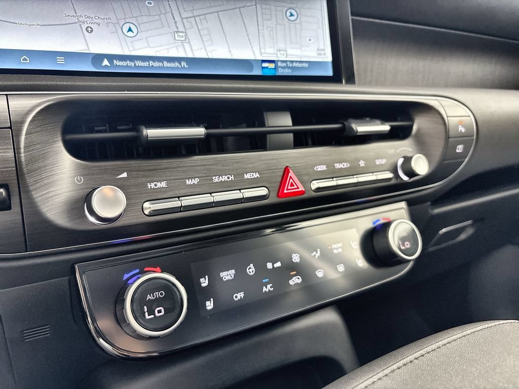 New 2026 Hyundai Palisade SEL Premium FWD image 17