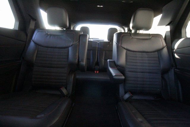 New 2026 Ford Explorer ST-Line image 31