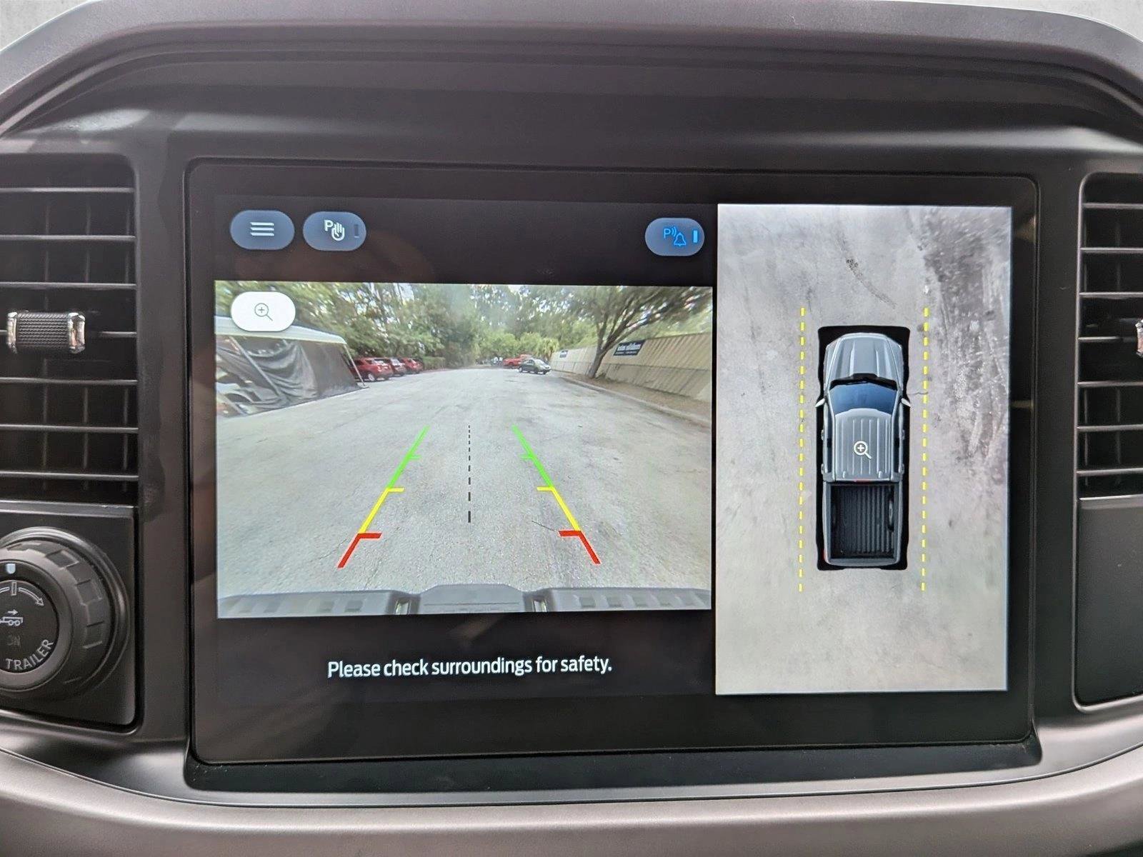 Used 2025 Ford F150 Lightning XLT AWD/4WD image 9