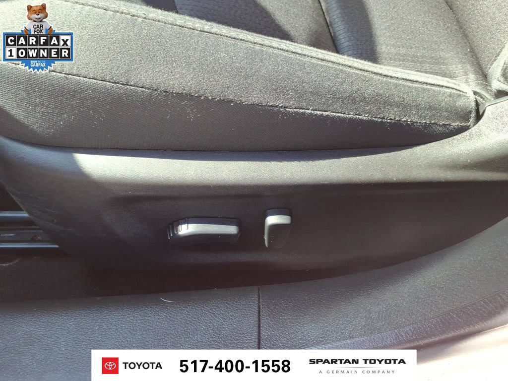 Used 2024 Nissan Altima 2.5 SV AWD/4WD image 16