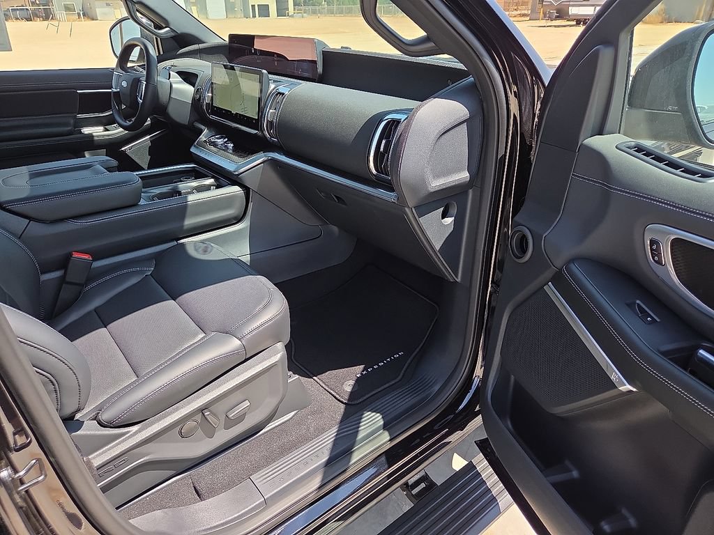 New 2027 Ford Expedition Max Platinum AWD/4WD image 10