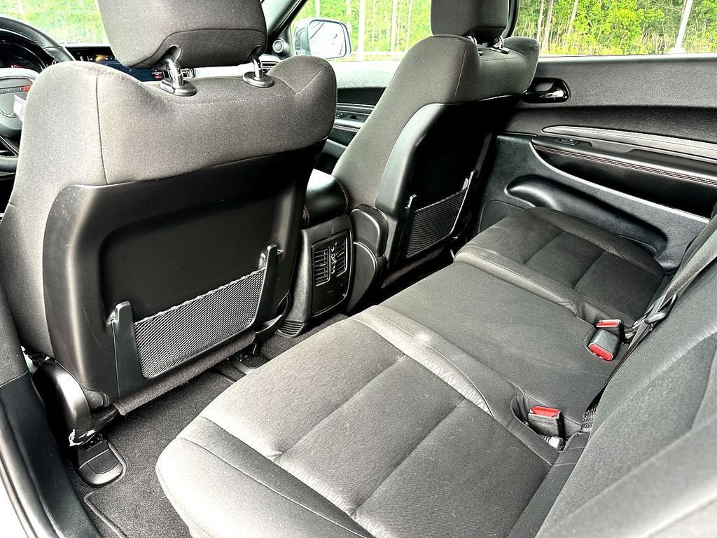 Used 2025 Dodge Durango GT RWD image 18