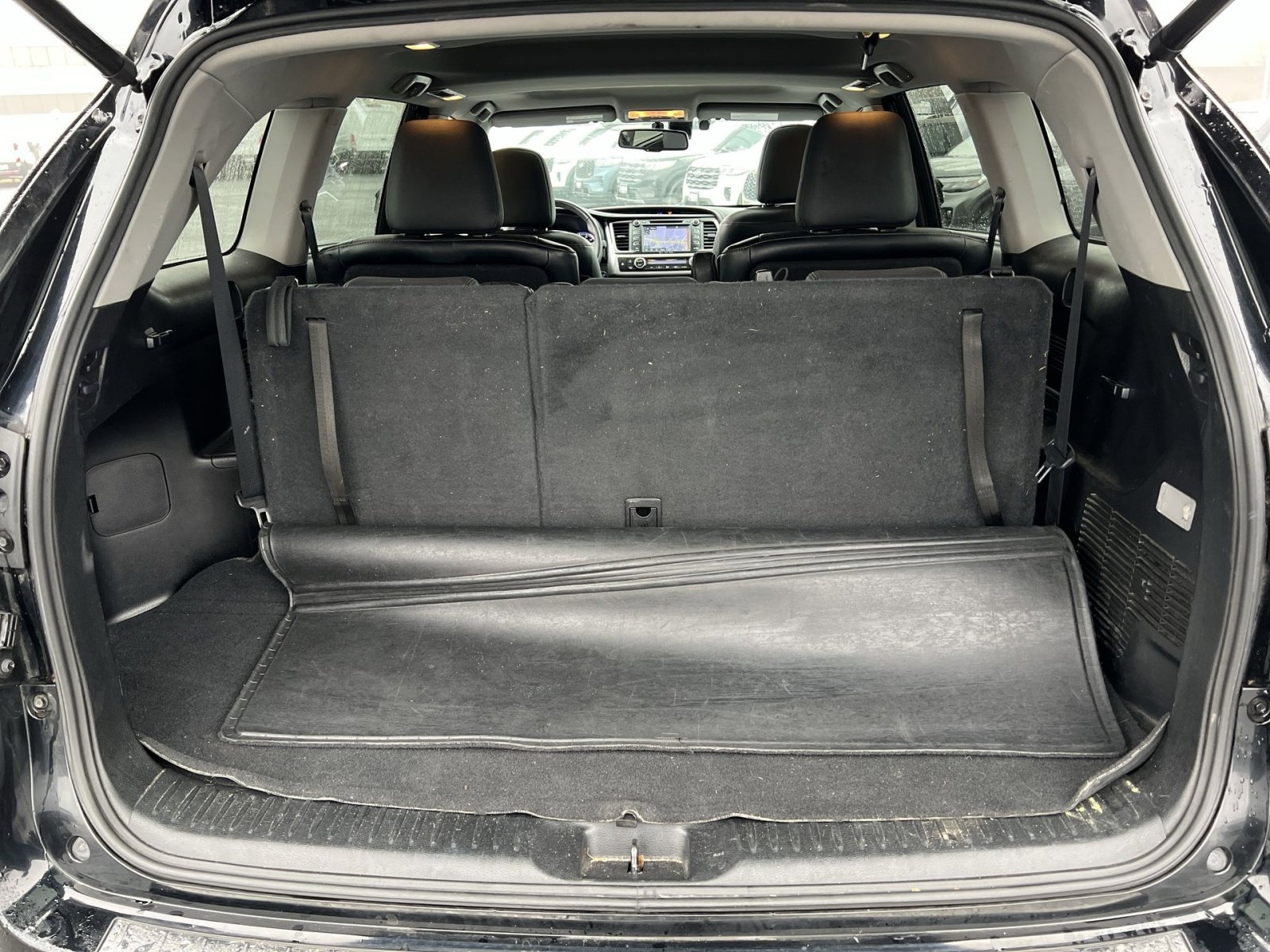 Used 2016 Toyota Highlander Limited w/ Driver Technology Package image 27