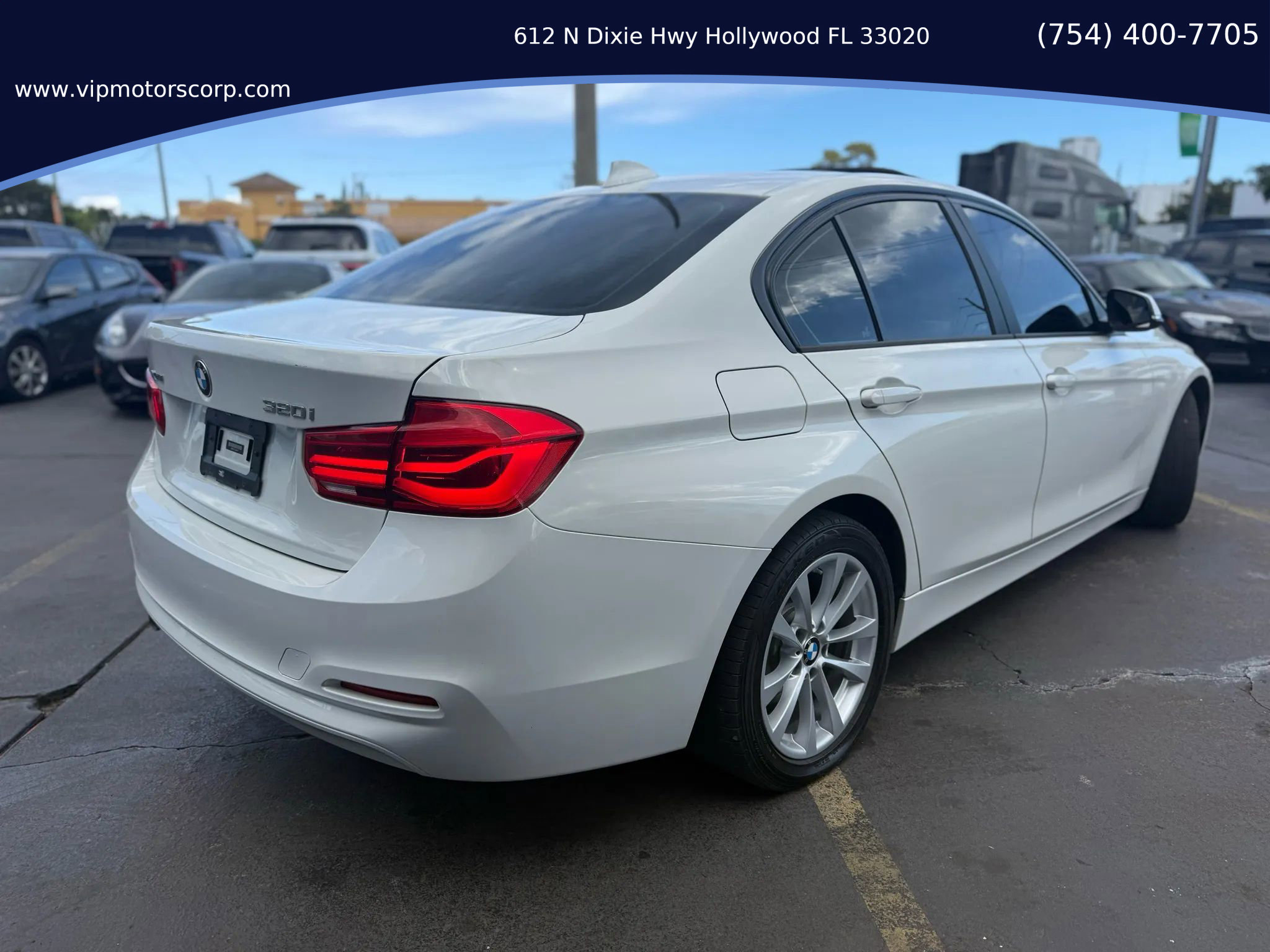 Used 2018 BMW 320i xDrive Sedan image 6