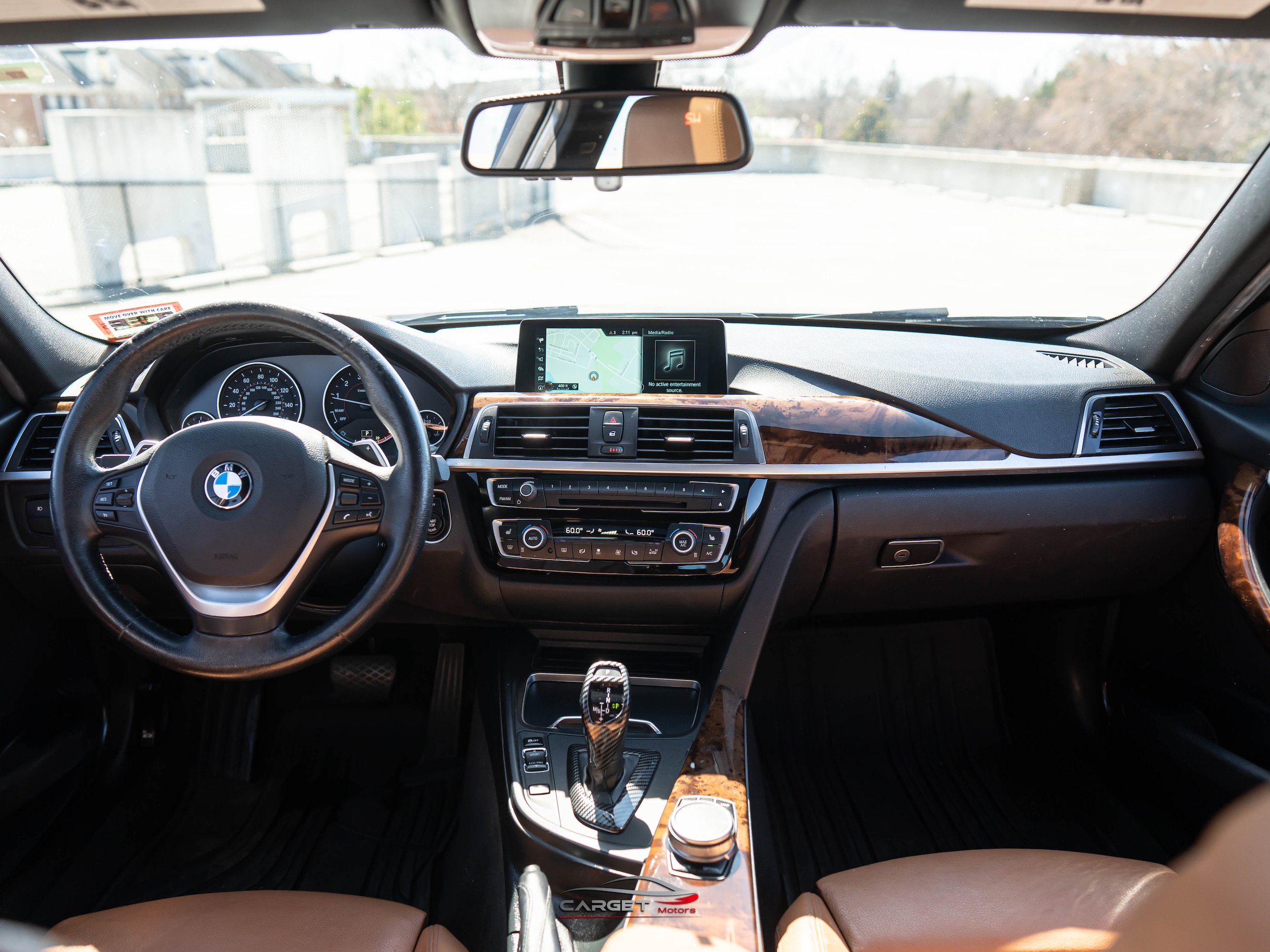 Used 2017 BMW 330i xDrive Sedan AWD/4WD image 14