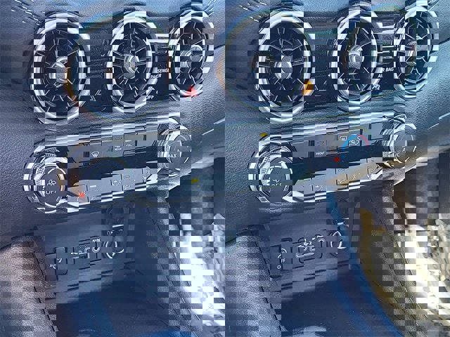 Certified 2025 Nissan Sentra SV image 24