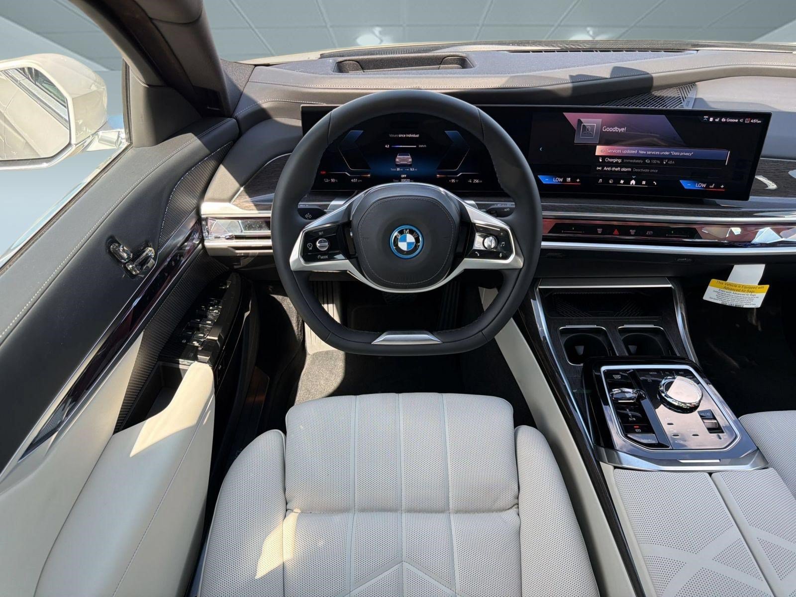 New 2026 BMW i7 xDrive60 AWD/4WD image 29