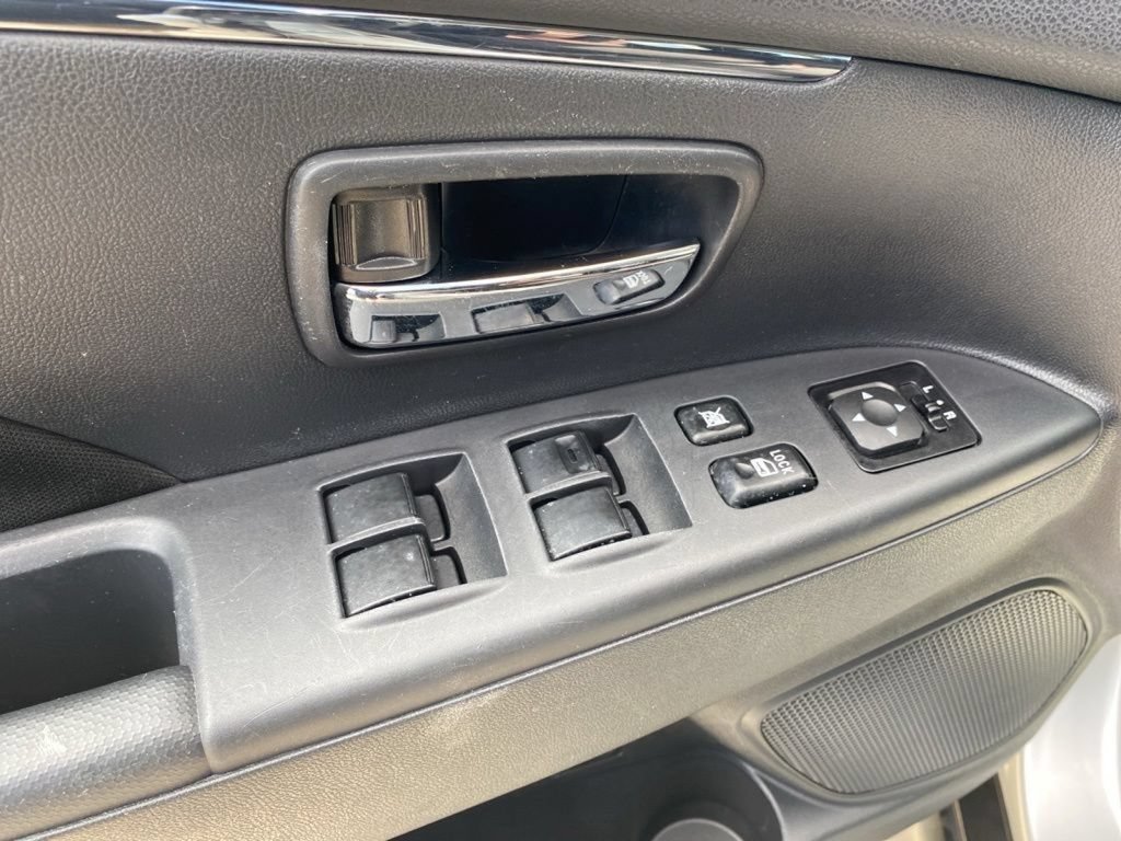Used 2025 Mitsubishi Outlander Sport ES AWD/4WD image 21