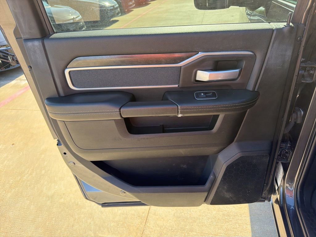 Used 2023 RAM 3500 Big Horn w/ Level 2 Equipment Group image 15