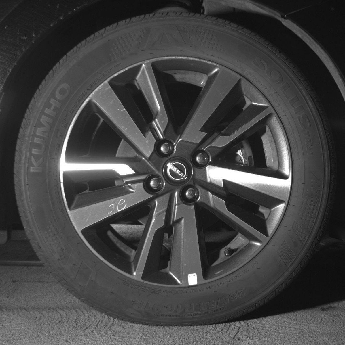 Used 2025 Nissan Versa SV image 13