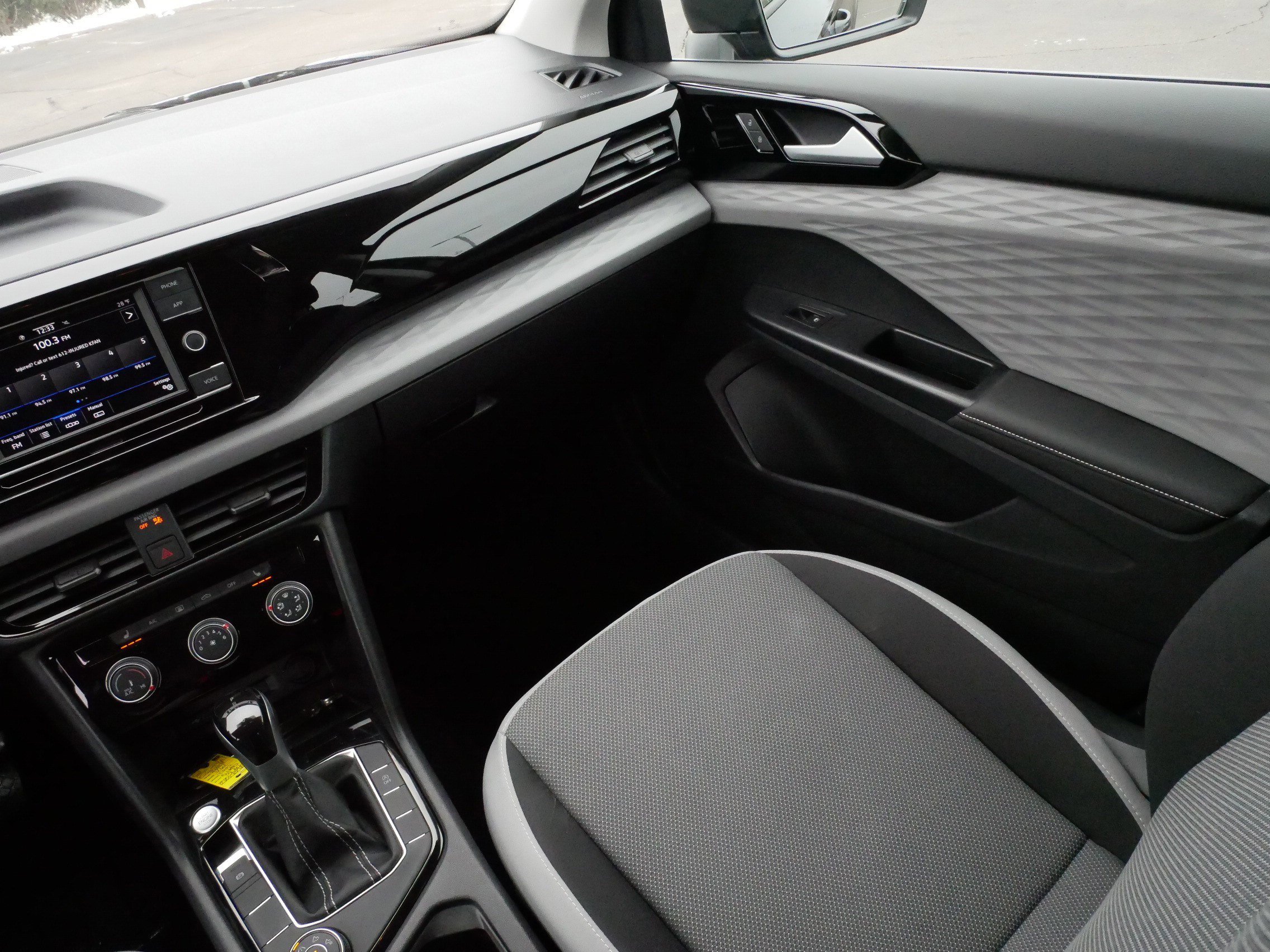 Certified 2024 Volkswagen Taos S image 11