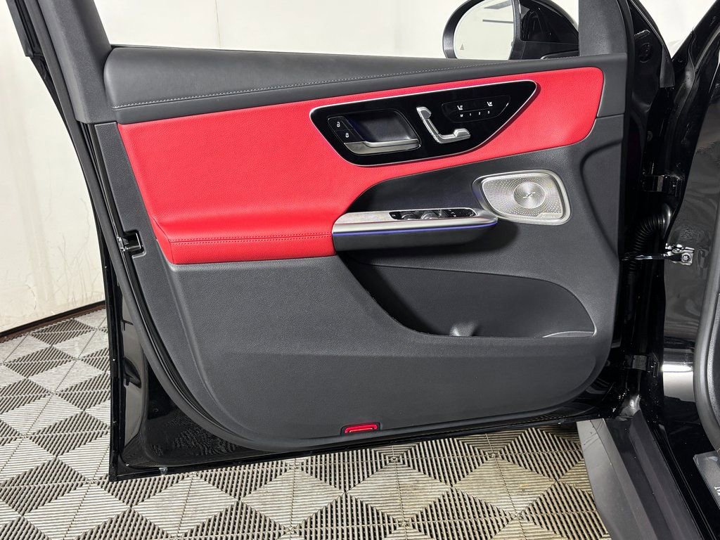 Certified 2026 Mercedes-Benz GLC 300 4MATIC image 11