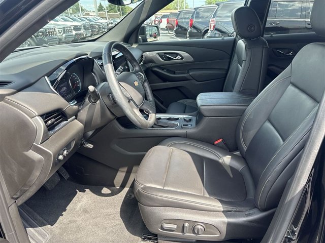 Certified 2023 Chevrolet Traverse LT w/ LPO, Floor Liner Package FWD image 18