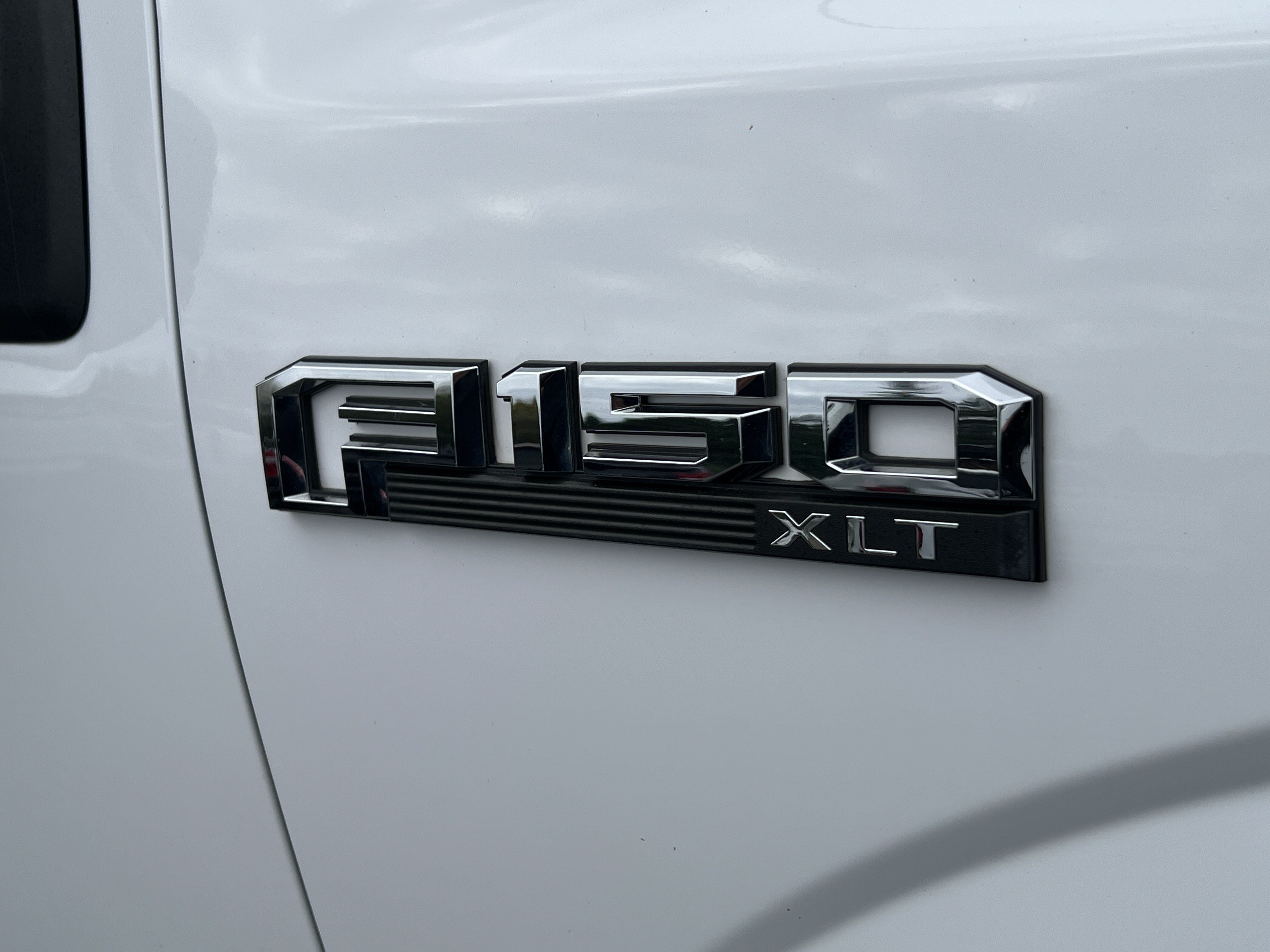 Used 2019 Ford F150 XLT w/ Trailer Tow Package AWD/4WD image 9