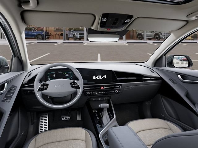 New 2025 Kia Niro SX Touring FWD image 14