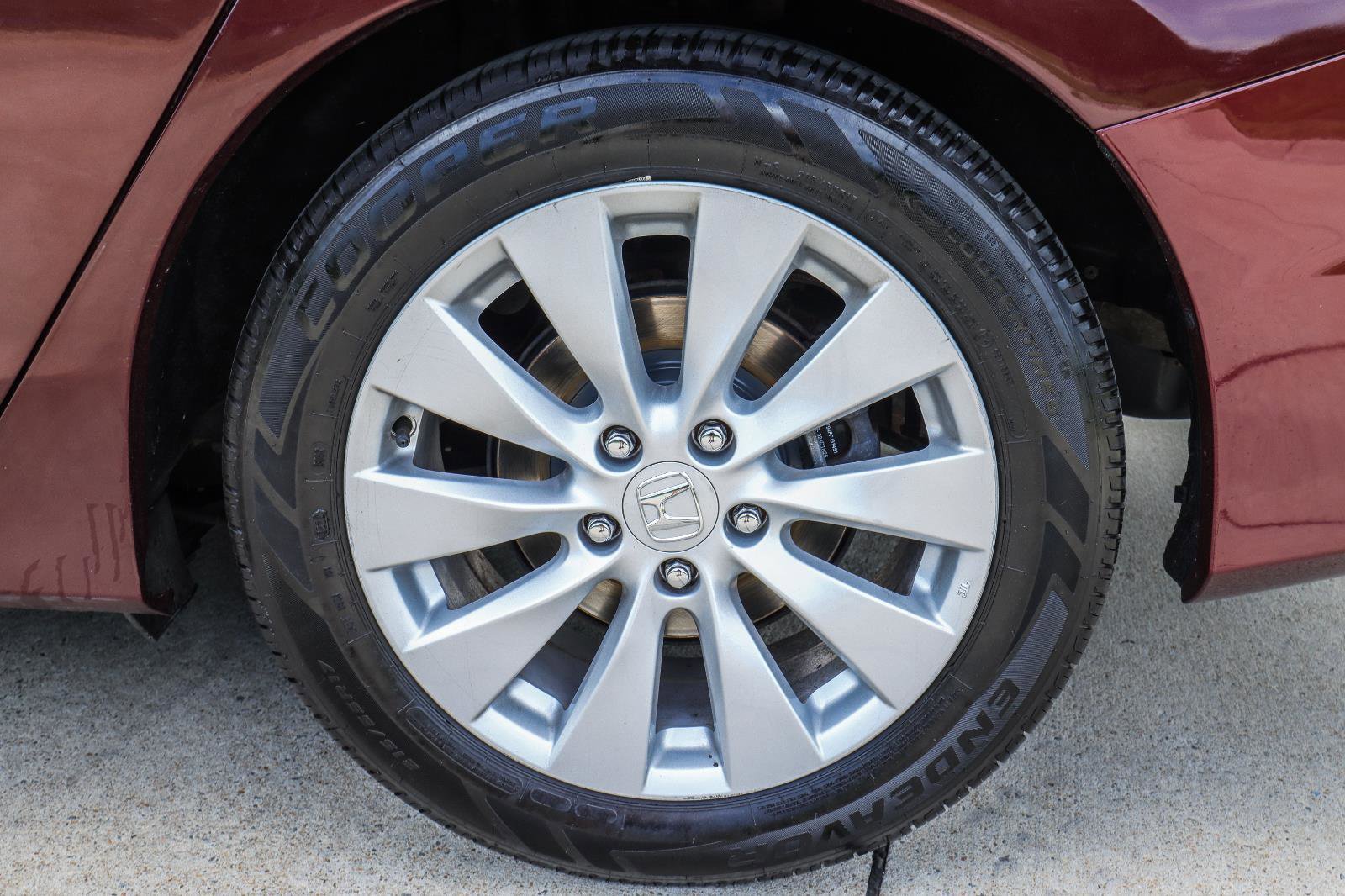 Used 2013 Honda Accord EX image 21