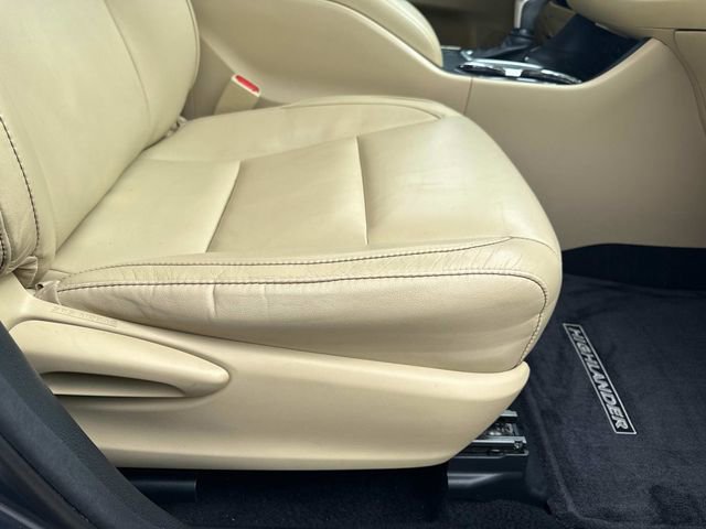 Used 2015 Toyota Highlander XLE image 17