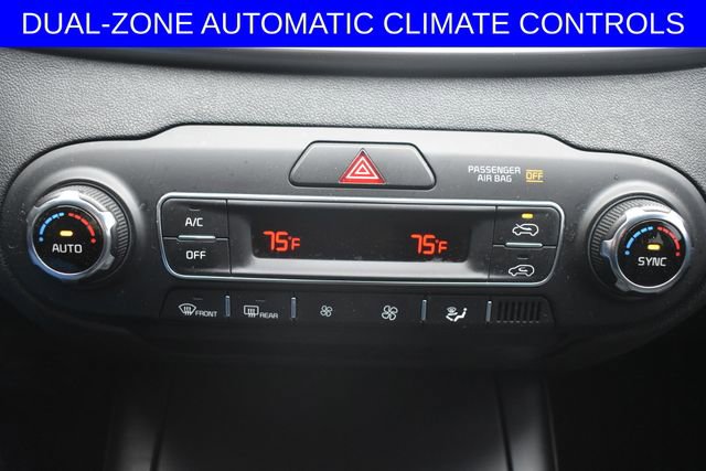 Used 2019 Kia Sorento LX image 5