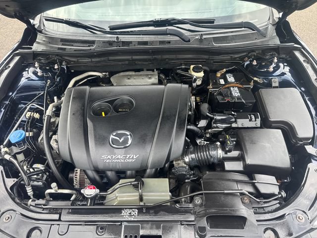 Used 2016 MAZDA MAZDA3 i Touring w/ Popular Equipment Package FWD image 22