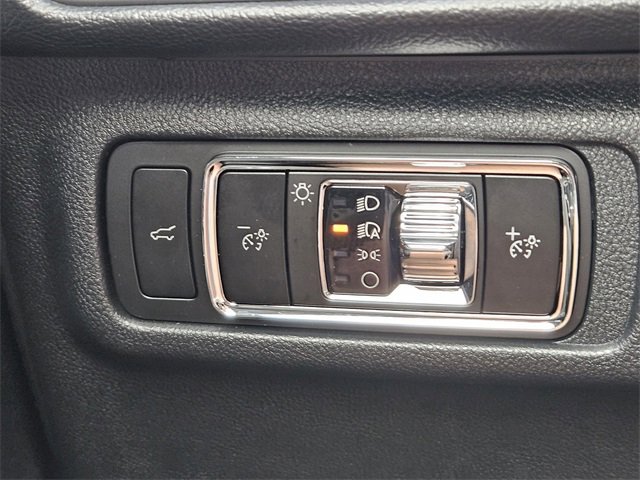 New 2026 Lincoln Corsair Premiere image 21