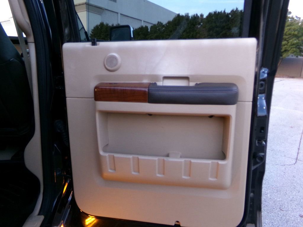 Used 2015 Ford F250 King Ranch w/ FX4 Off-Road Package image 12