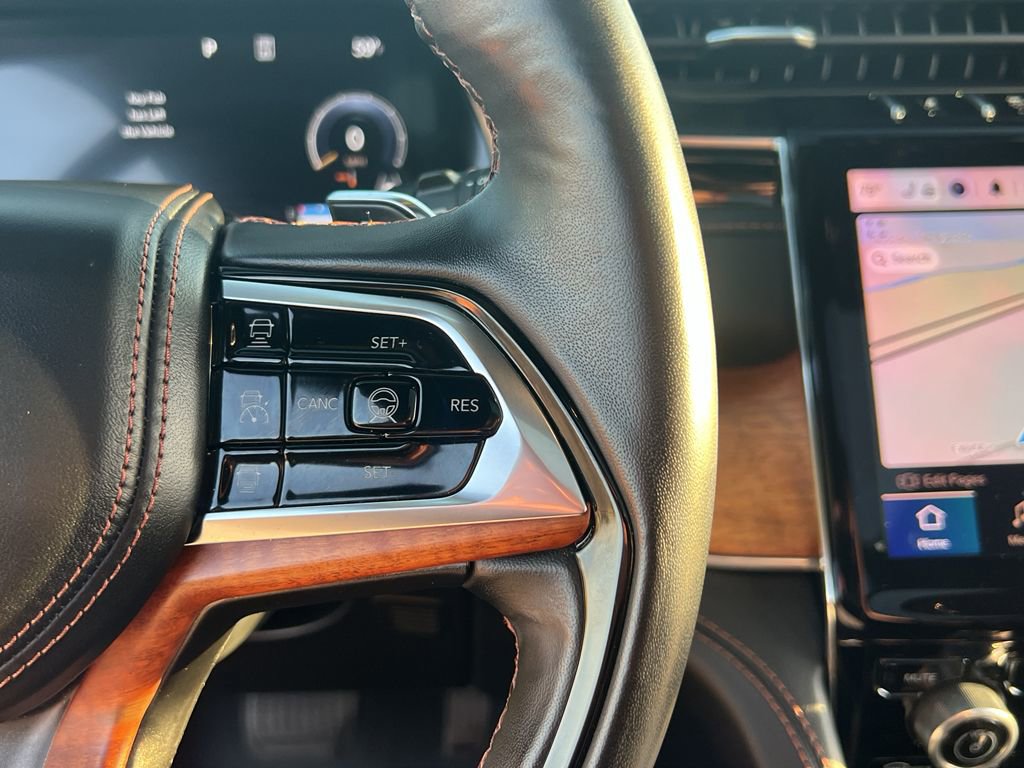 Used 2022 Jeep Grand Cherokee Summit image 39