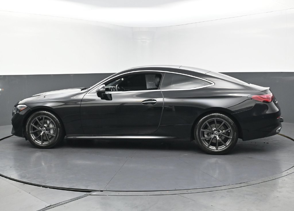 Used 2024 Mercedes-Benz CLE 300 4MATIC Coupe image 8
