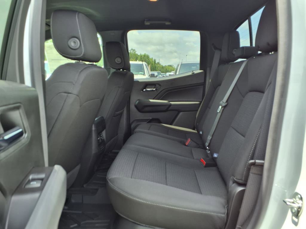 New 2025 GMC Canyon Elevation w/ Convenience Package image 21