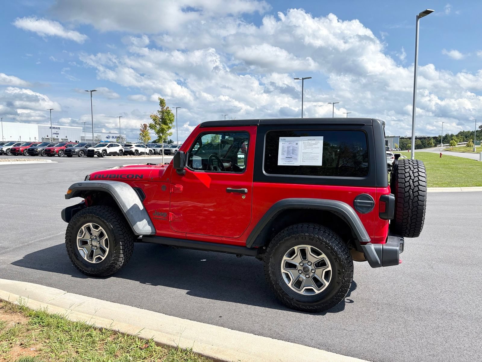Used 2018 Jeep Wrangler Rubicon AWD/4WD image 5