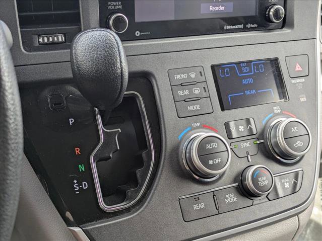Used 2020 Toyota Sienna LE w/ Protection Package AWD/4WD image 13