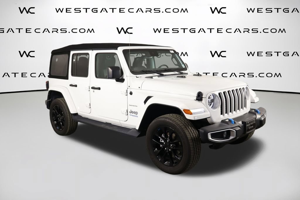 Used 2022 Jeep Wrangler Unlimited Sahara w/ Cold Weather Group AWD/4WD image 46