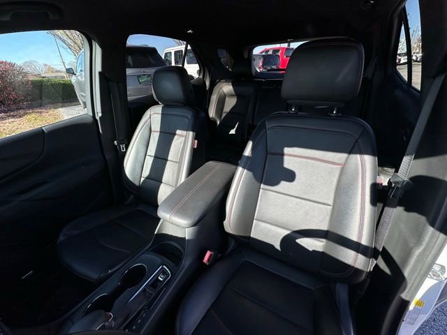 Used 2022 Chevrolet Equinox RS w/ RS Leather Package image 27