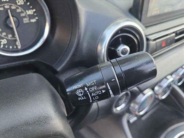 Used 2021 MAZDA MX-5 Miata RF Grand Touring RWD image 22