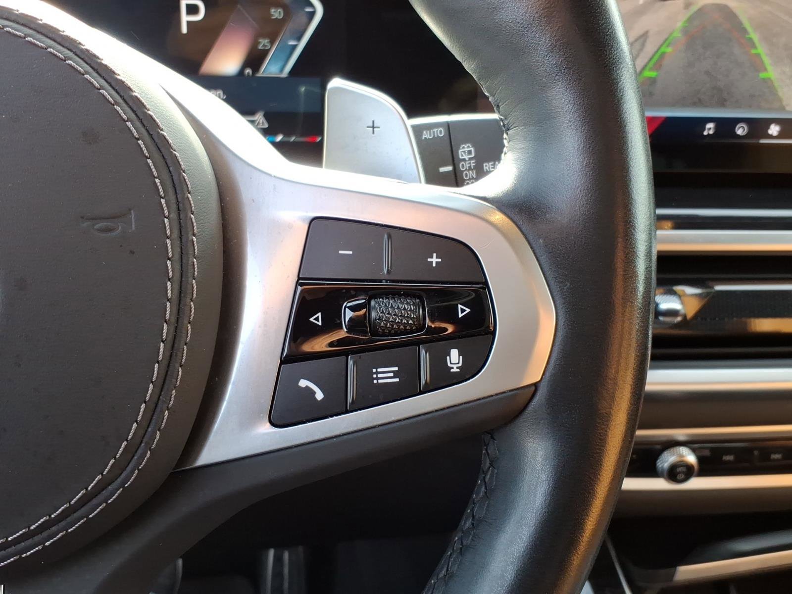 Used 2024 BMW X7 xDrive40i w/ M Sport Package image 21