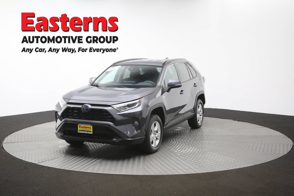 Used 2021 Toyota RAV4 XLE AWD/4WD image 54