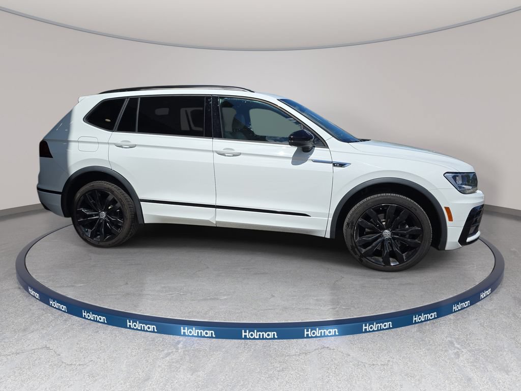 Used 2020 Volkswagen Tiguan SE R-Line AWD/4WD image 5