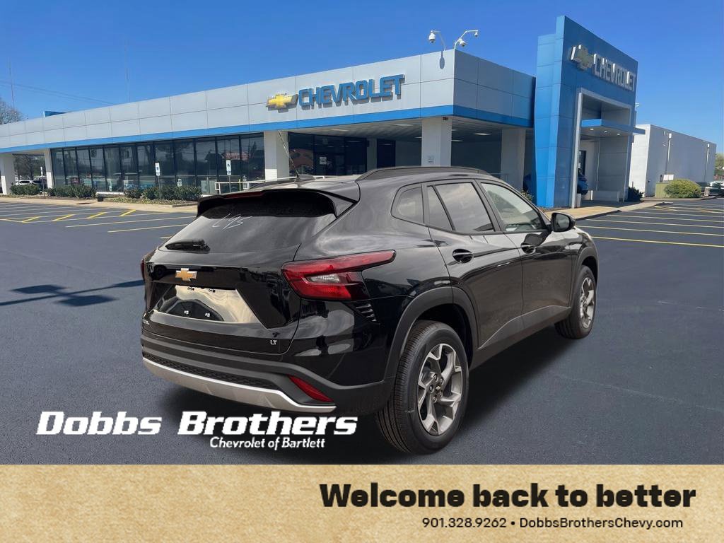 New 2026 Chevrolet Trax LT w/ LT Convenience Package FWD image 8